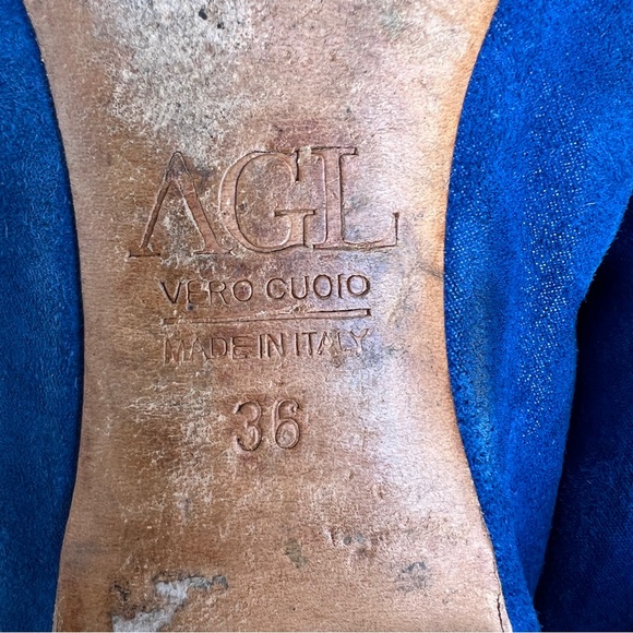 AGL Blue Suede Cap Toed Ballet Flats Sz 38 - Picture 8 of 8